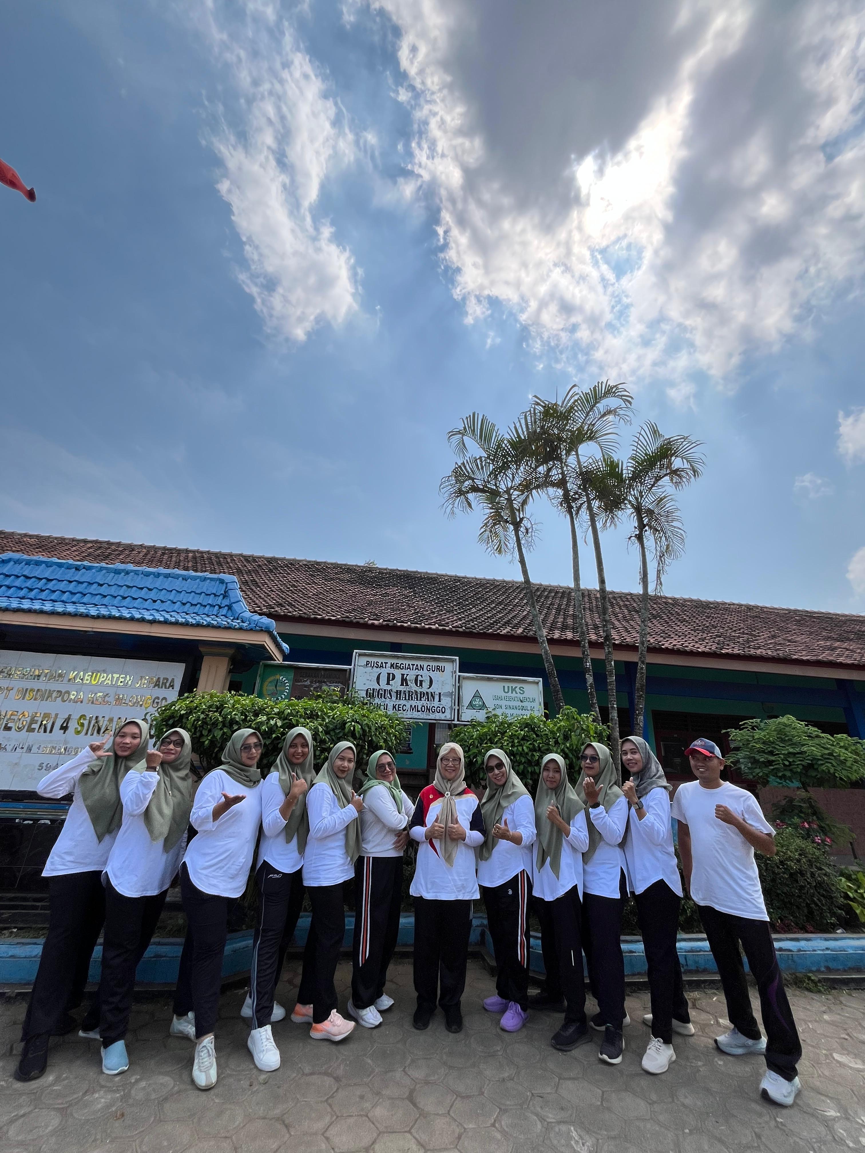 Kegiatan Guru di Hari Olahraga Nasional ( Haornas )