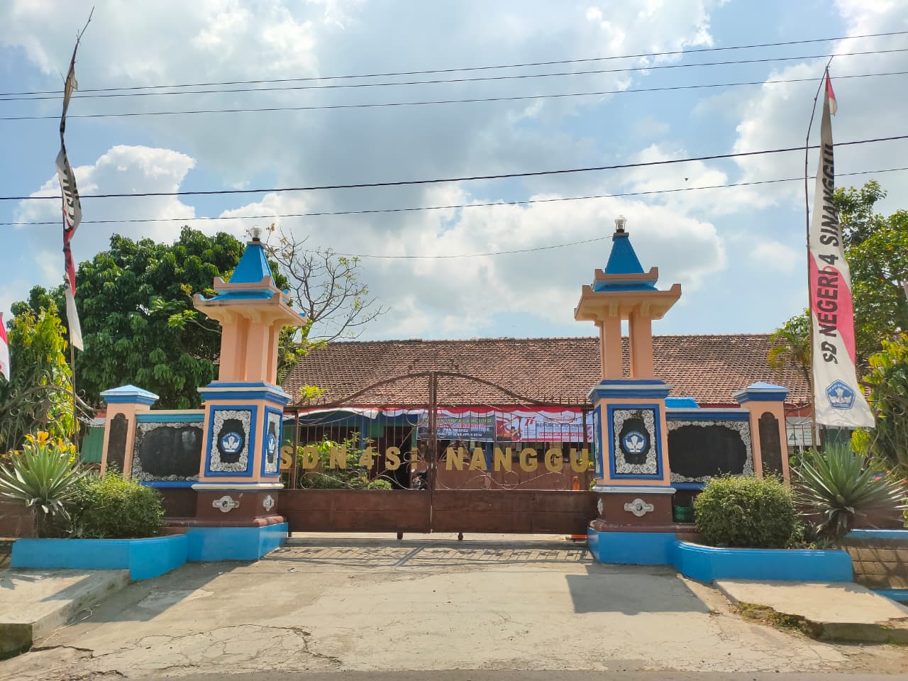 Gedung Sekolah